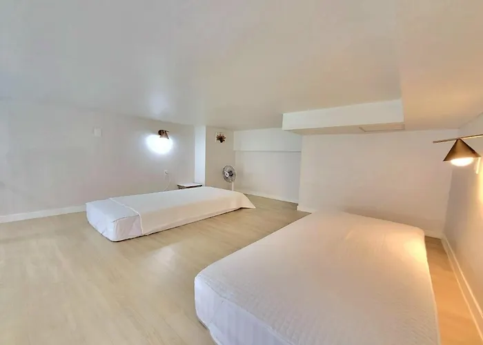 Js House Hongdae