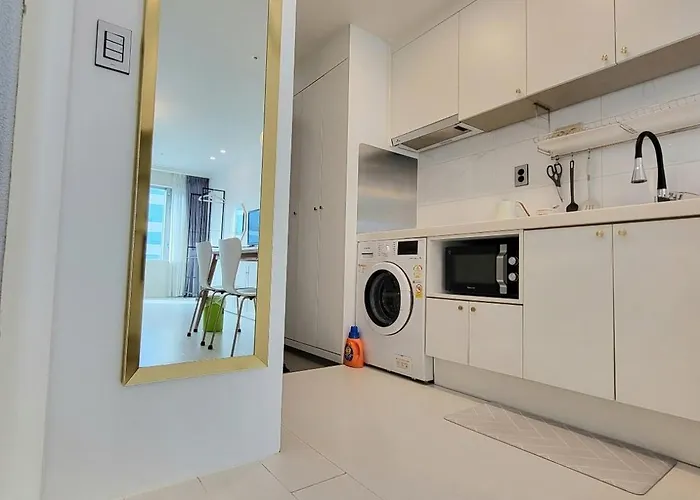 Js House Hongdae