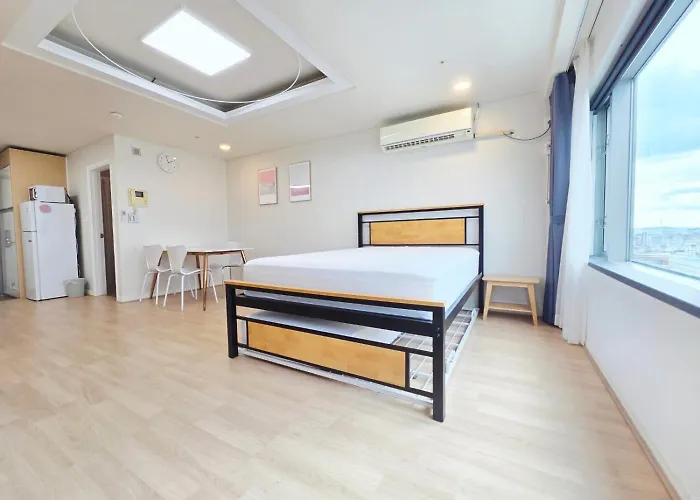 Js House Hongdae
